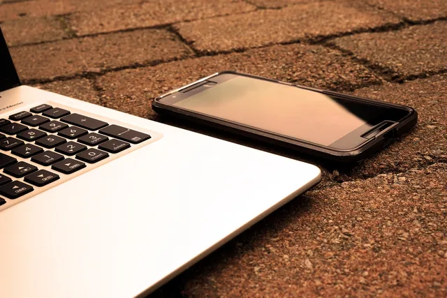 computer, phone, mobile phone, laptop, office, work, from home, smartphone, computer, phone, mobile phone, laptop, laptop, laptop, laptop, laptop, office, smartphone. Checking mobile access for field retail teams